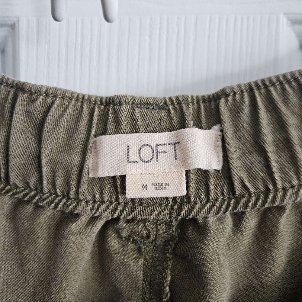 NWOT LOFT Emory Trousers With Pleated Front- Evening Olive - Picture 8 of 10
